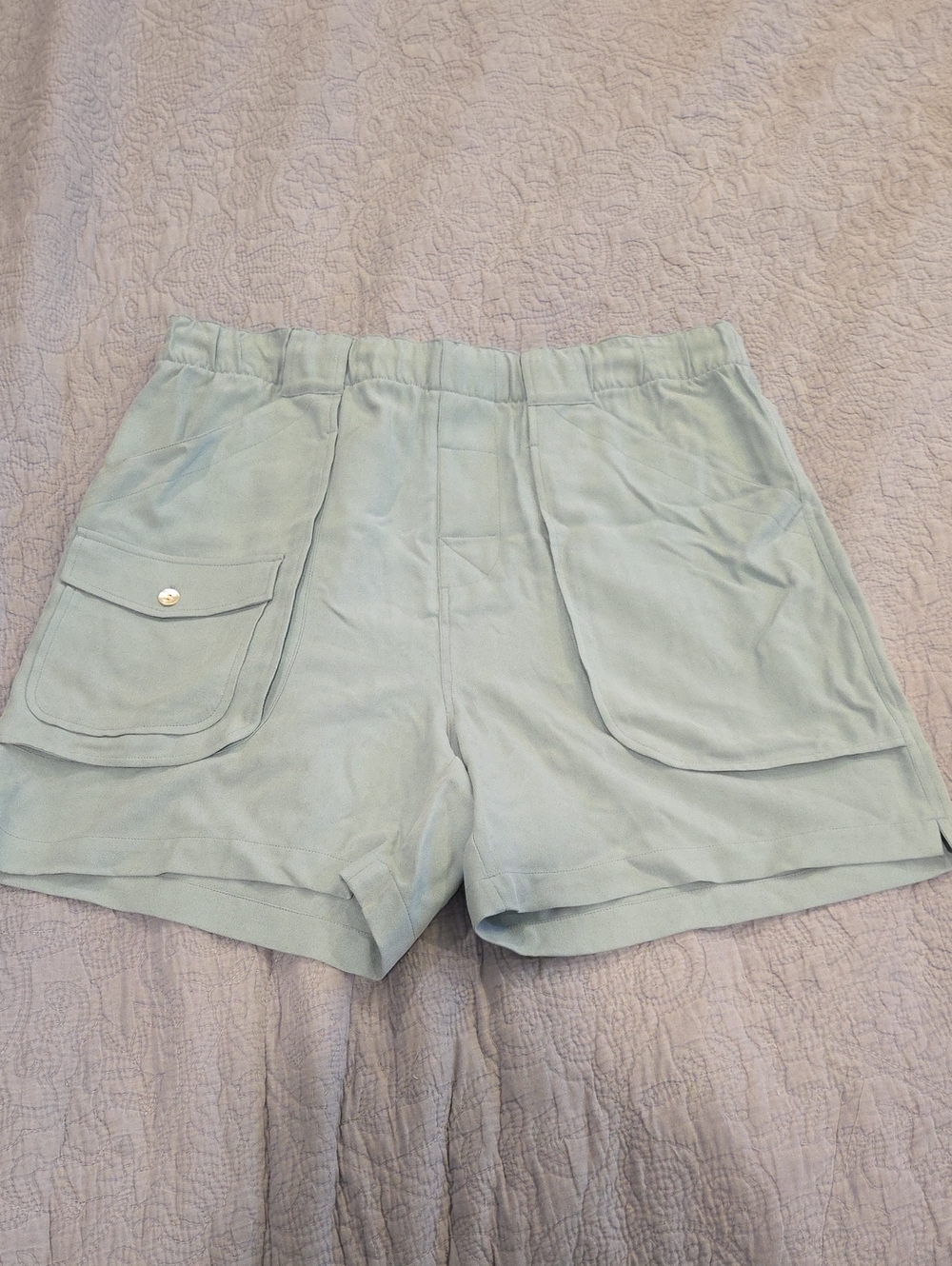 Tommy Bahama Vintage 100% Silk Cargo Utility Shorts Mint Green Size L!